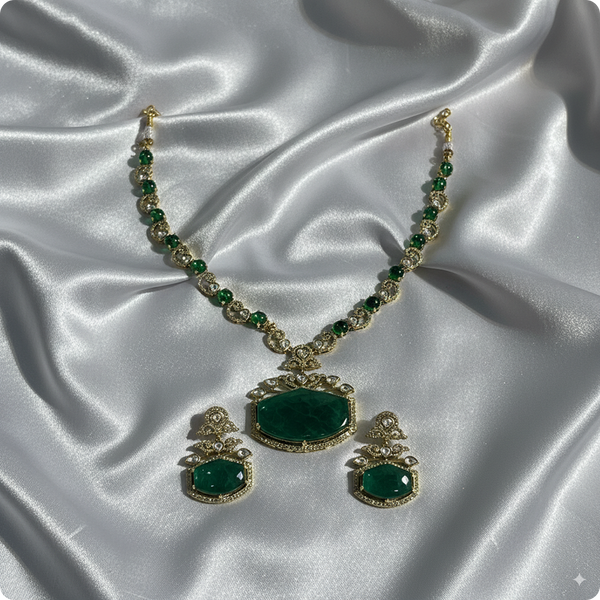 💎 Green Beaded Kundan Necklace Set with Earrings – Traditional Indian Jewelry