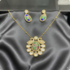💚 Emerald Green Kundan Necklace Set with Earrings – Luxury Ethnic Jewelry